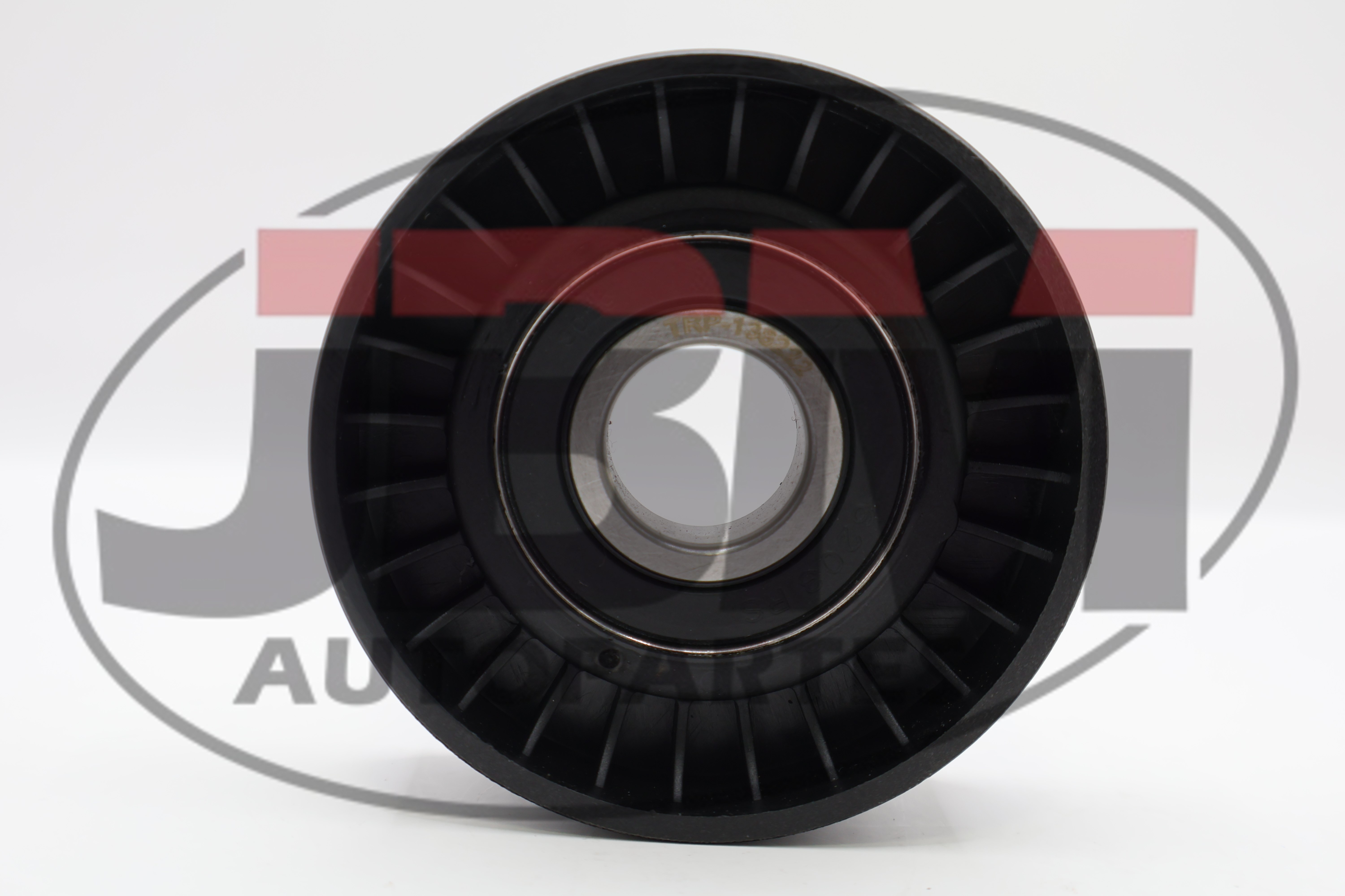 Imagen de TRP-138222 POLEA DE TENSOR LISA DODGE CALIBER 1.8L 2.0L L4 07-10 2.4L L4 07-12 JEEP COMPASS 2.4L L4 07-17 KIA FORTE OPTIMA 2.4L L4 10-12 (PARA TENSOR 90092, 90392) DIAM. EXT. 64.5MM INT. 17MM ALT. 26MM